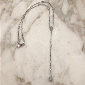 Kendra Scott necklace